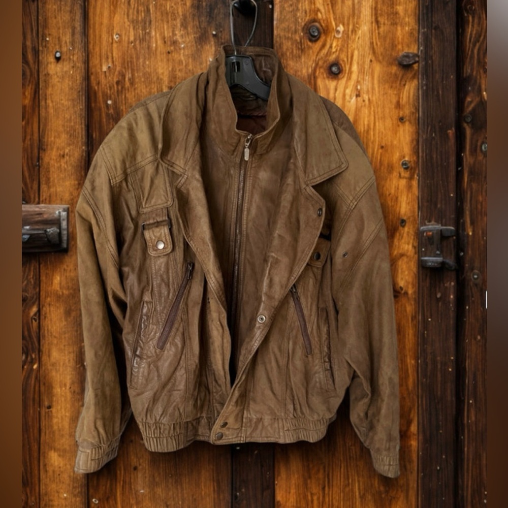 Men's Vintage Adventure Bound Rugged Tan Leather Jacket